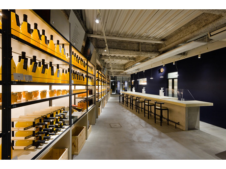 10 FACTORY　松山本店