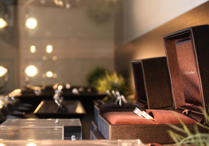 エルデプレシャス