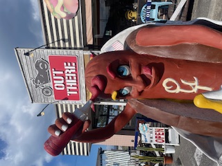 ドライブイン　アウトゼア