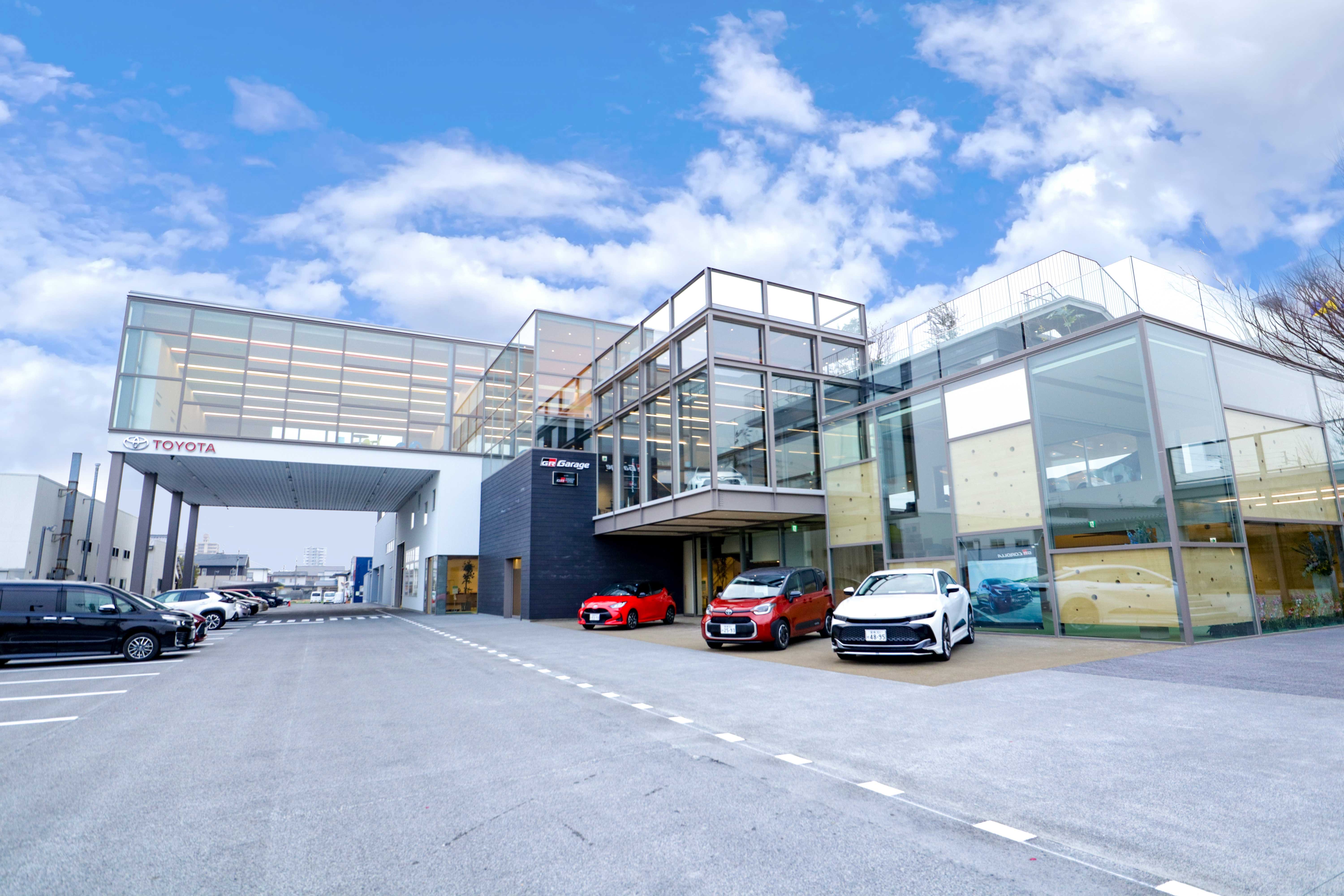 ネッツトヨタ愛媛　だんだんPARK