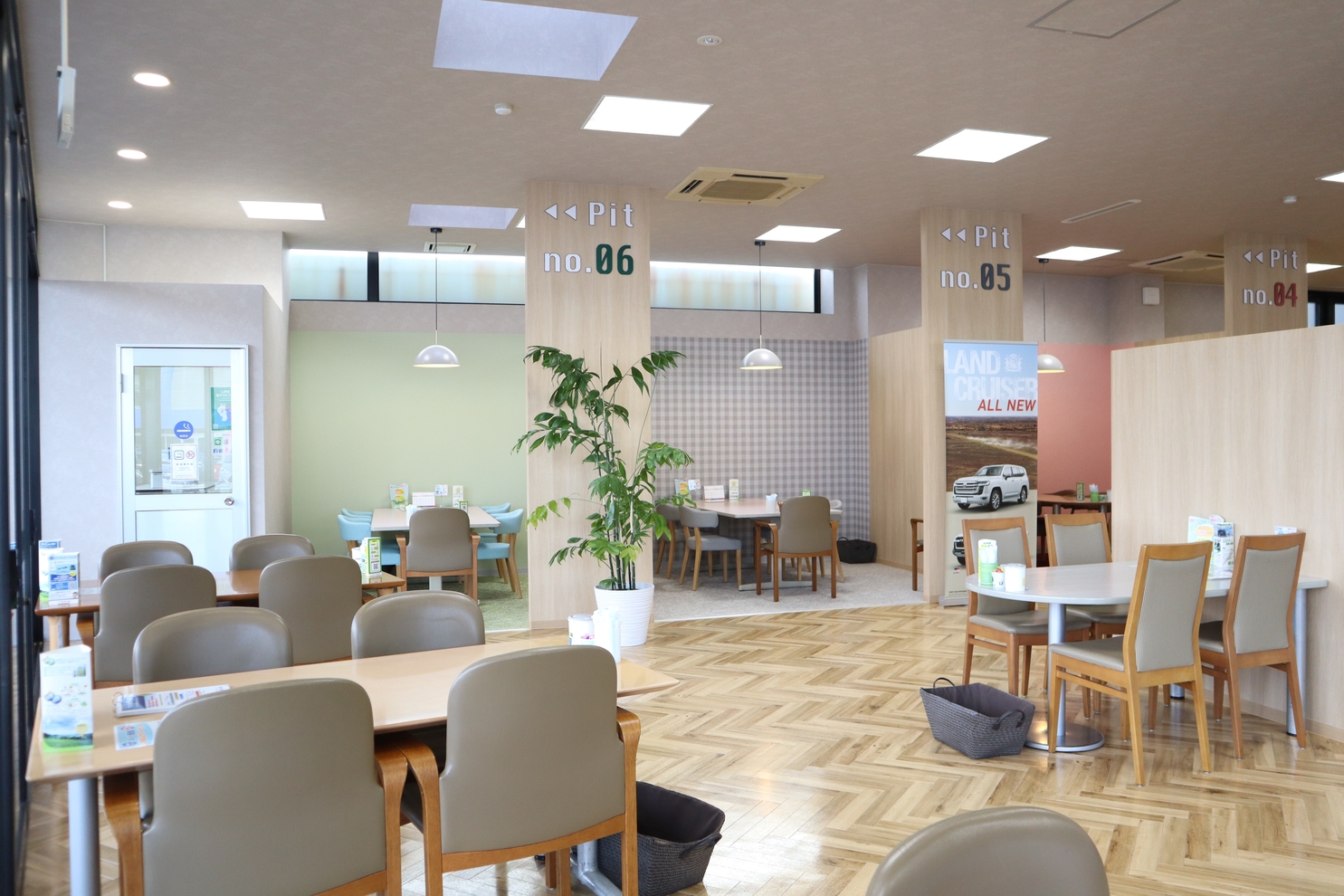 ネッツトヨタ愛媛　問屋町